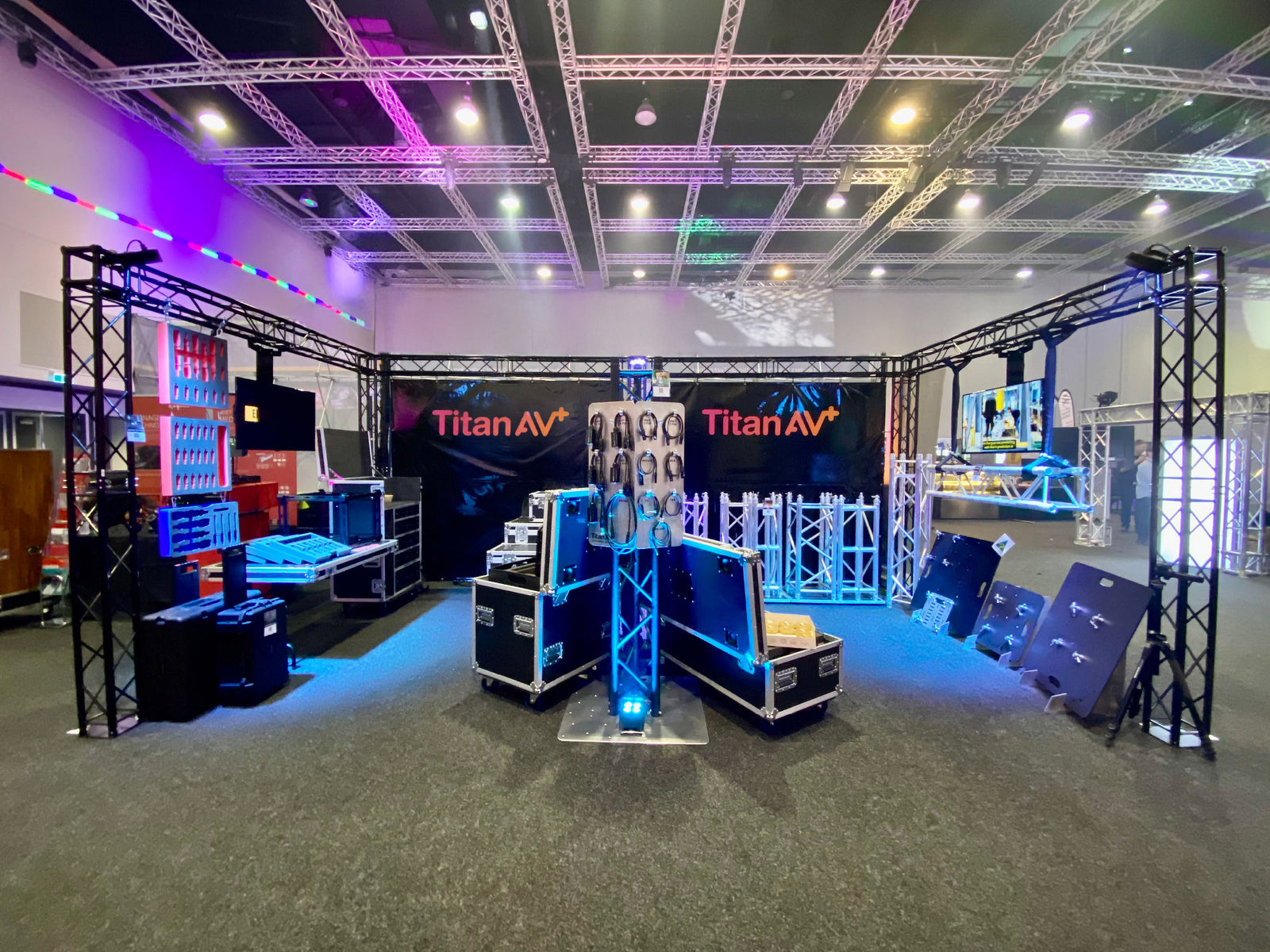 How Truss Enhances Commercial Spaces & Retail Displays